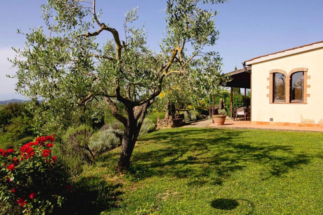 Agriturismo Poggio Pistolese Montaione Exterior foto