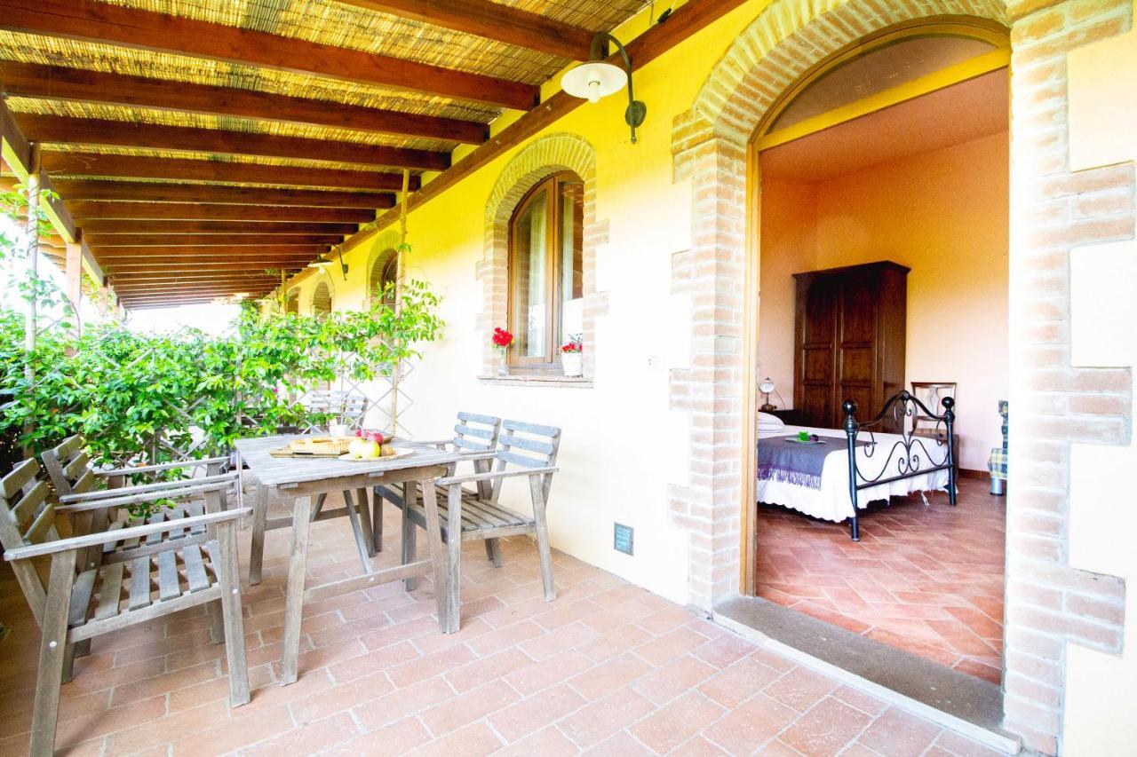 Agriturismo Poggio Pistolese Montaione Exterior foto